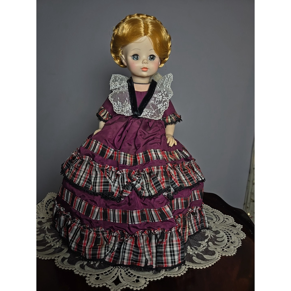 Madame Alexander Other - Madame Alexander‎ Betty Taylor Bliss 1512 First Lady Doll Collections 13"